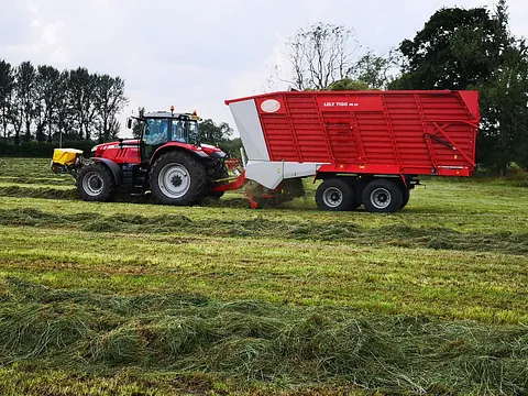 Rob Morgan hawe spreaders